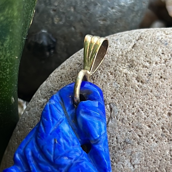 14 karat gold and lapis pendant - Picture 3 of 13
